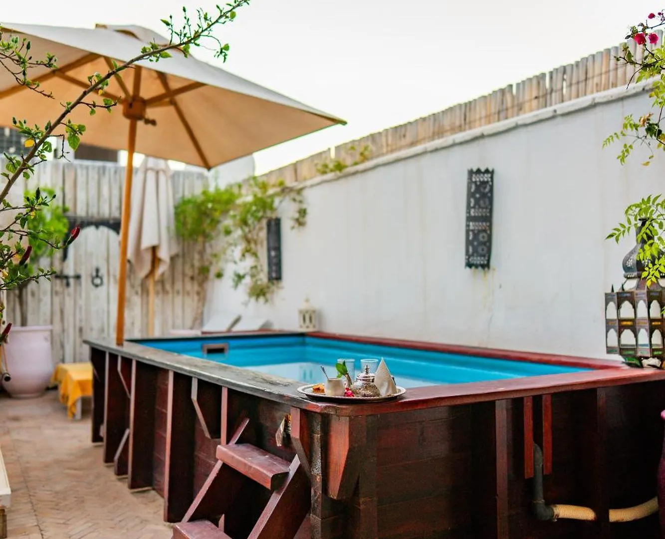 Riad Tizgui Marrakesh 2*,